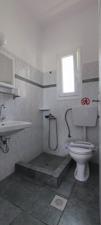Ammonitis Apartamento Livadi (Serifos)